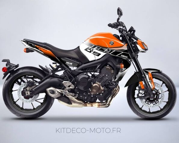 kit deco moto yamaha mt 09 anniversaire orange mockup